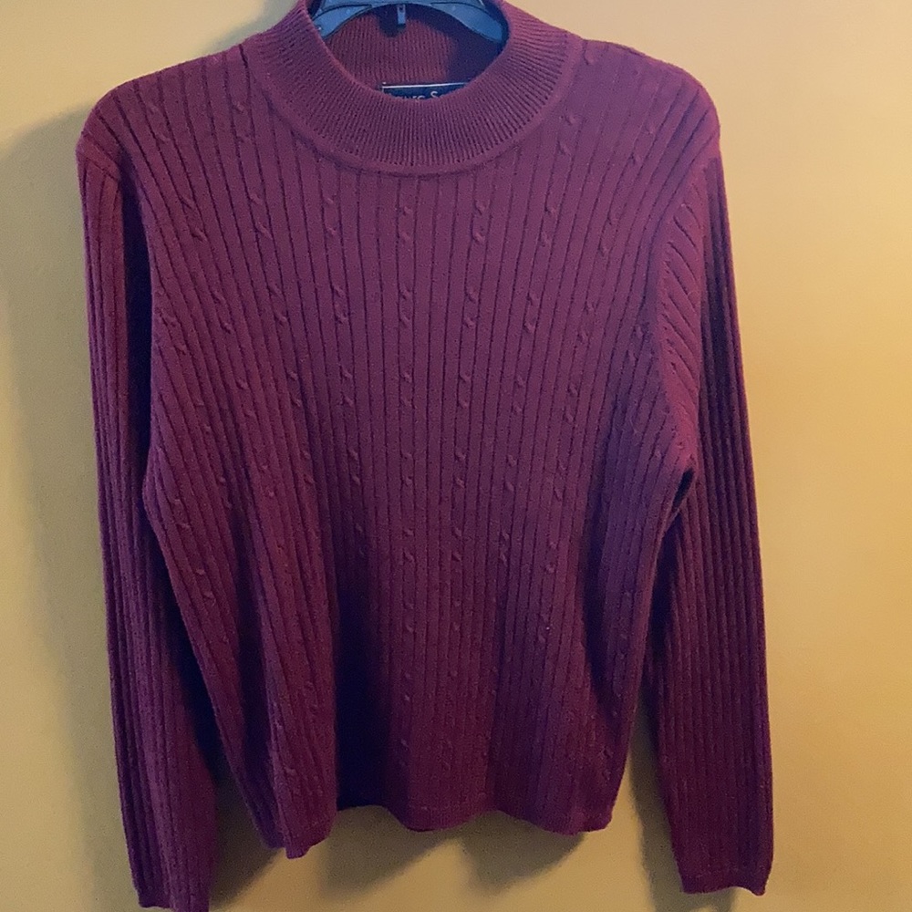 Ladies Sweater